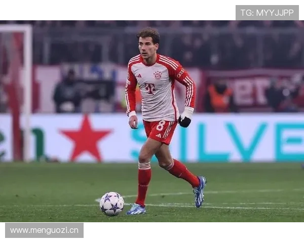 拜仁防守体系近期表现稳健,整体结构持续提升 拜仁防守体系近期表现稳健,整体结构持续提升