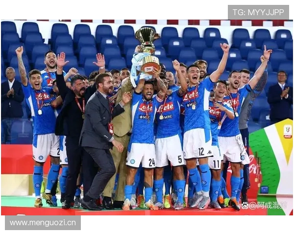 奥斯梅恩夺冠赛季核心表现解析：如何推动那不勒斯登顶