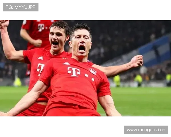 莱万带队能力不足？关键战表现与战术作用解析