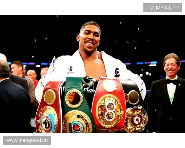 安东尼·约书亚训练完顺手买了辆超跑，说是为了“放松心情”