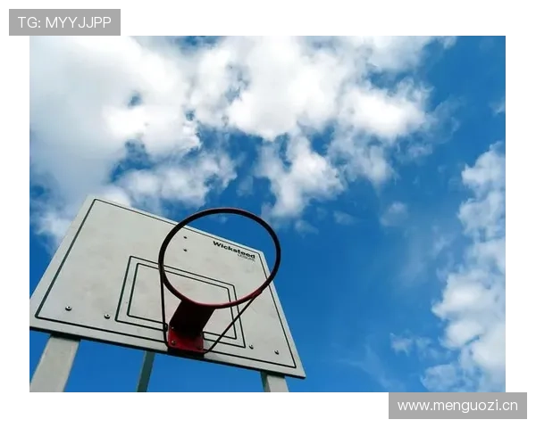 全面解读篮球着地空间规则的定义及违例判罚具体细节